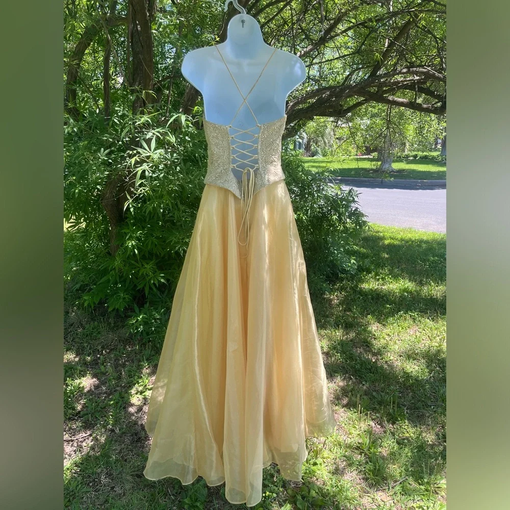 90s golden gown/prom dress size 4 - Picture 6 of 16